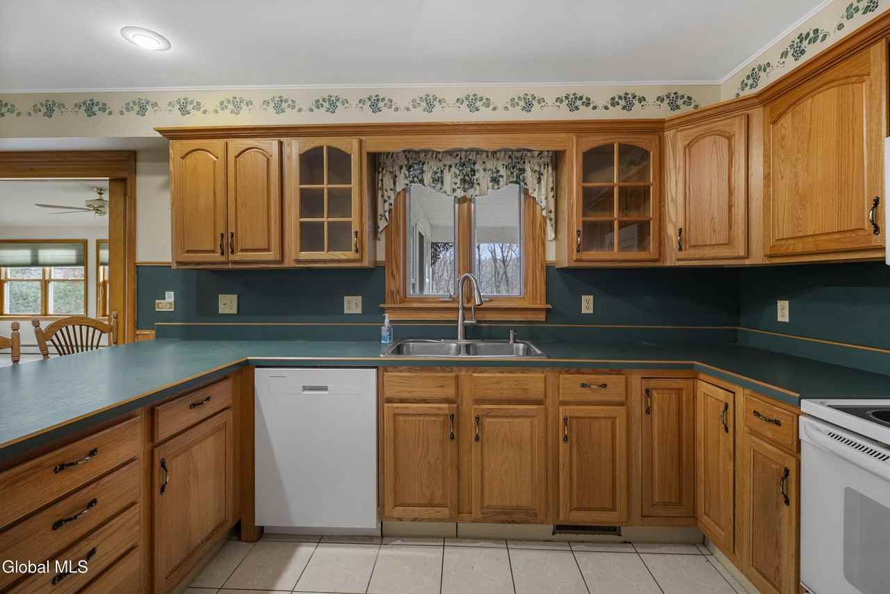 167 Wood Dale Dr - Photo 7 of 50