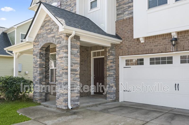 2637 Miranda Dr - Photo 4 of 38