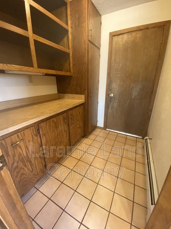 2664 Jefferson St - Photo 5 of 19