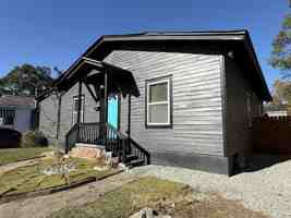 featured image of 728 West 39th Street