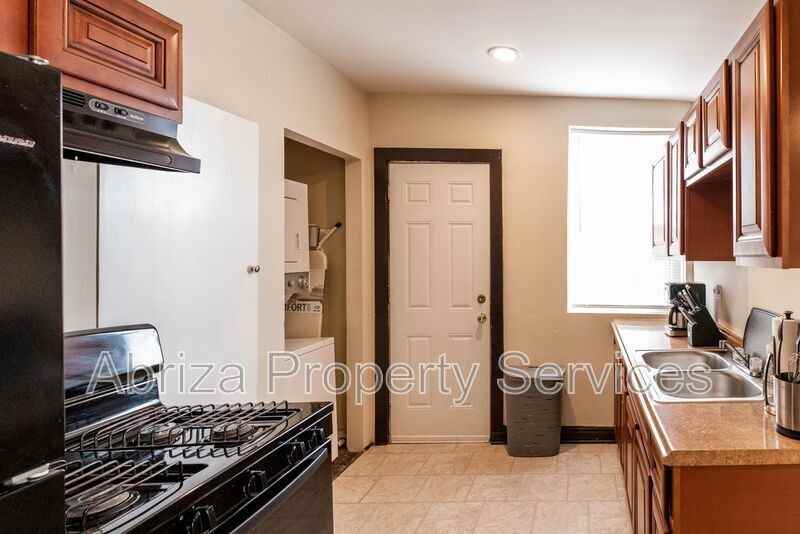 2153 Stansbury St #2F - Photo 5 of 11