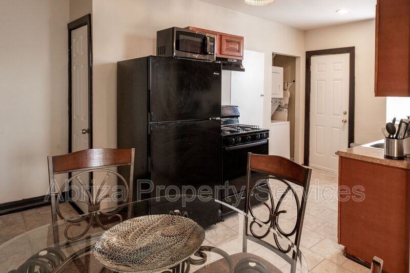 2153 Stansbury St #2F - Photo 6 of 11