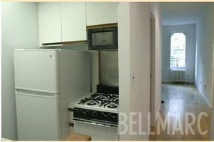 1st Ave & E 92nd St #1