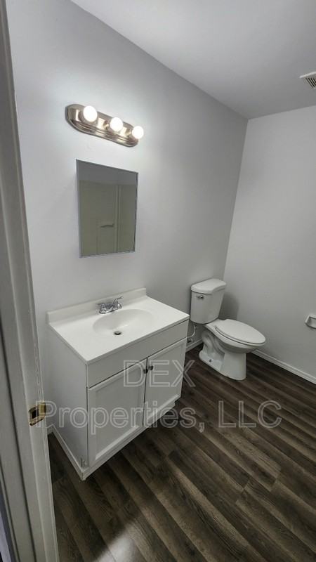5096 Minerva Avenue - Photo 3 of 9