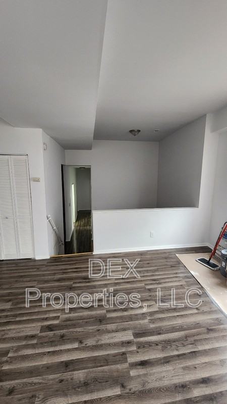 5096 Minerva Avenue - Photo 4 of 9