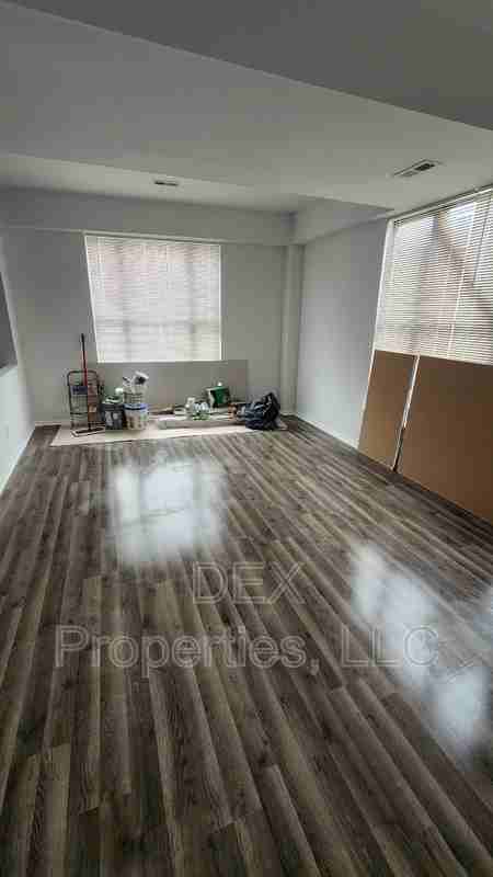 5096 Minerva Avenue - Photo 5 of 9