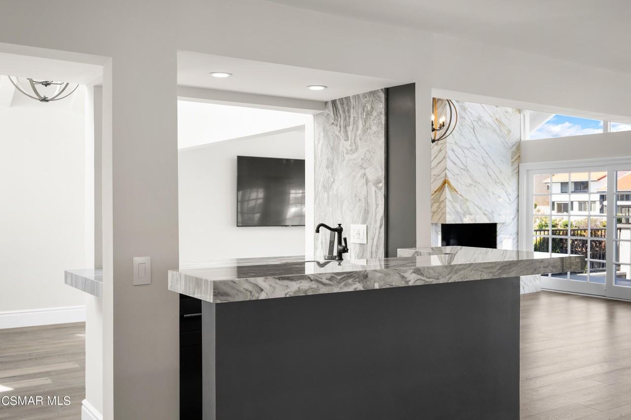 1345 Southwind Cir - Photo 6 of 36