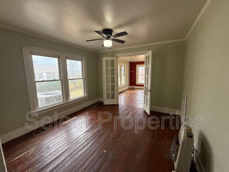 1300 Aggie Rd - Photo 3 of 10