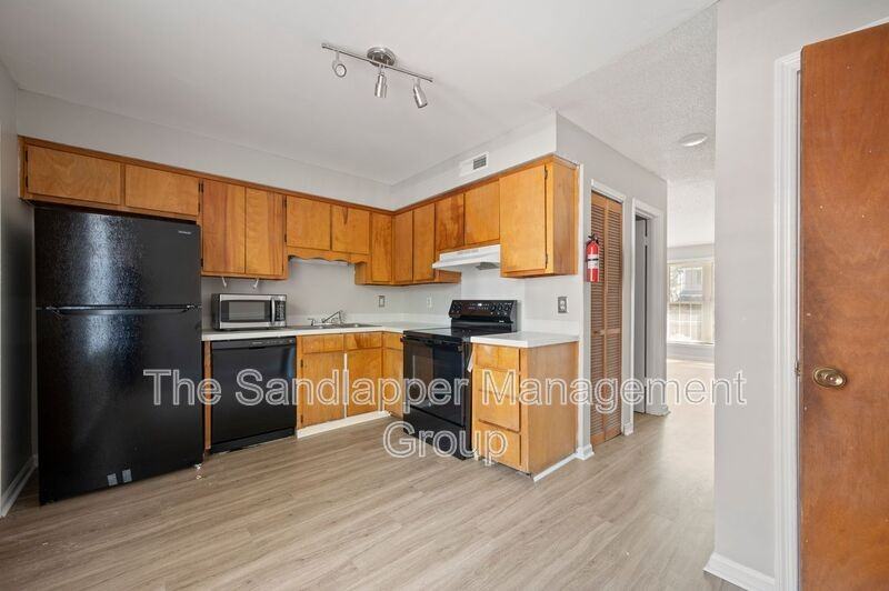 3614 Peppertree Ln - Photo 6 of 12