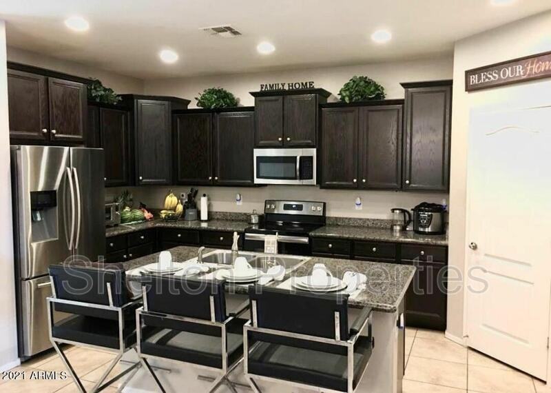 3831 S 185th Ln - Photo 3 of 15