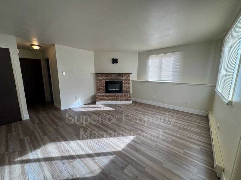 4950 King Arthur Way - Photo 2 of 7