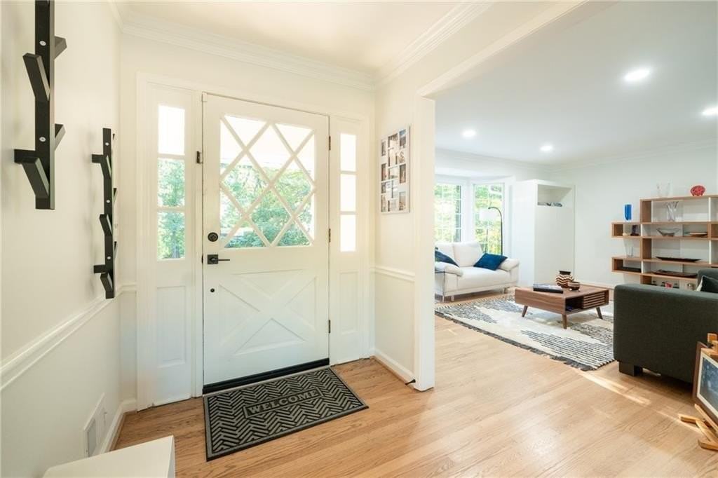 7330 Hunters Branch Drive Northeast - Photo 4 of 40