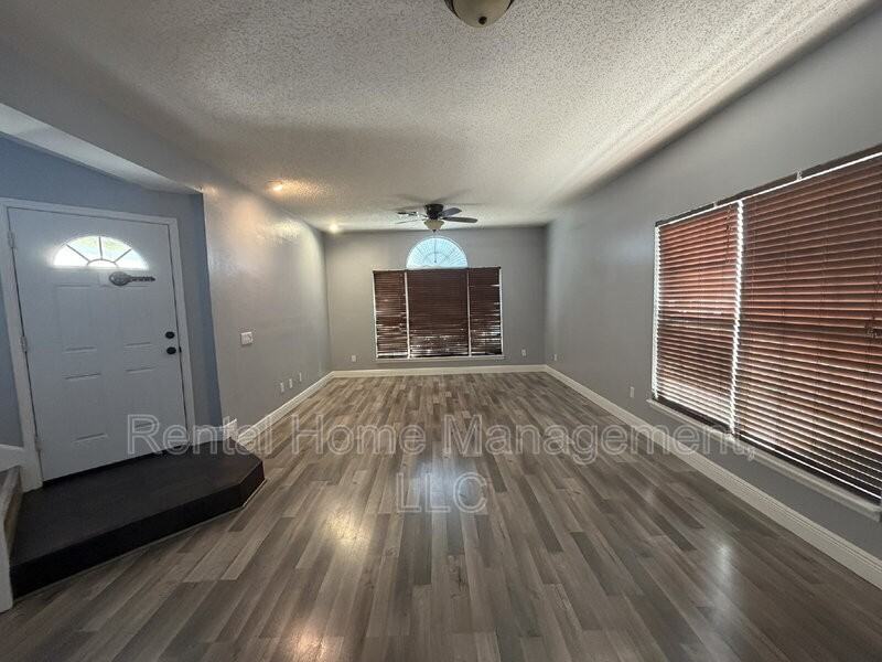 772 Olympic Cir ## H2 - Photo 2 of 14