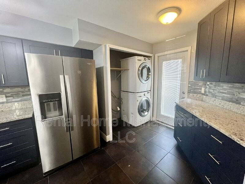 772 Olympic Cir ## H2 - Photo 5 of 14