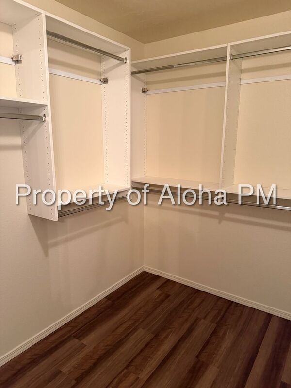 1053 W Pine Ave #3 - Photo 5 of 15