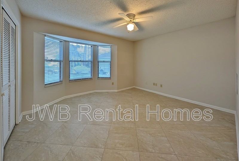 4364 Knottingby Ct - Photo 7 of 13