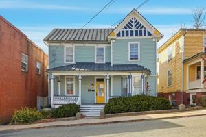 featured image of 6 North Washington Street #B