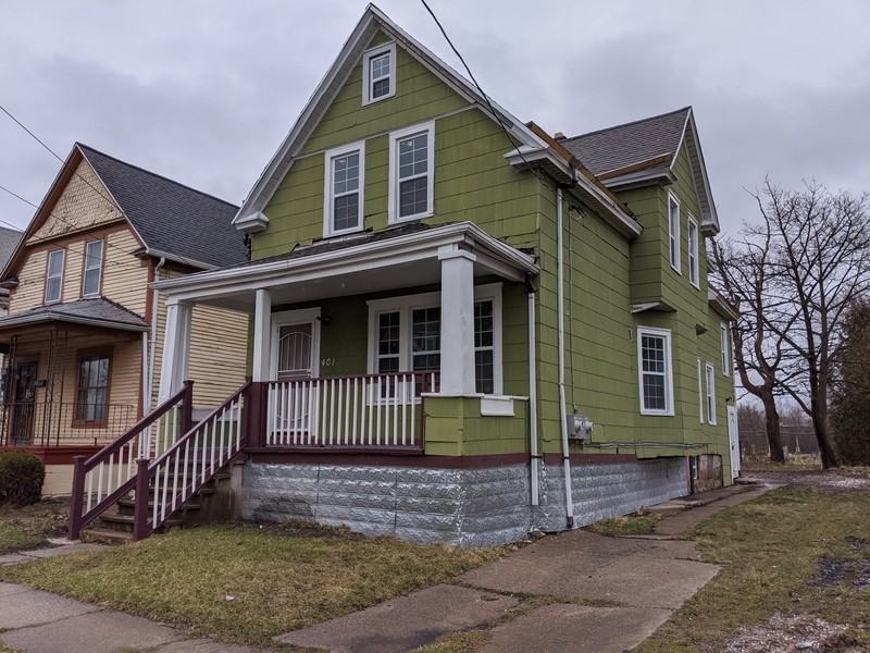 401 Koons Avenue - Photo 2 of 9