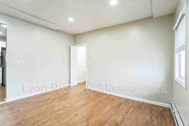 27 Slade St - Photo 3 of 8