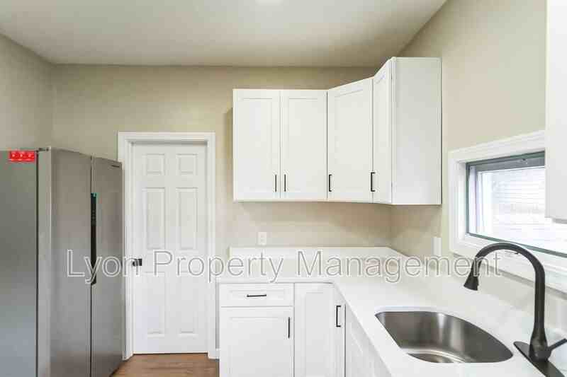 25 Slade St - Photo 3 of 10