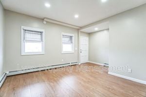 featured image of 25 Slade St