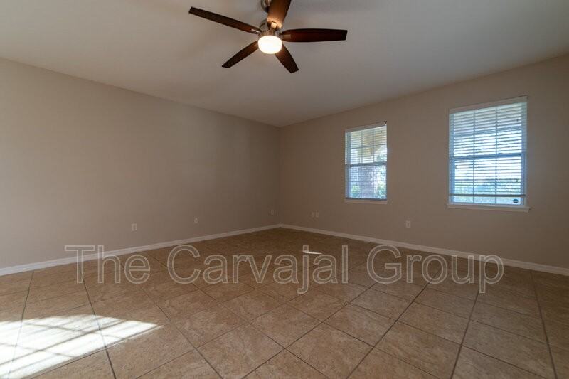 13762 Summer Harbor Ct - Photo 5 of 48