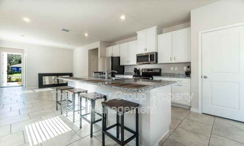 1121 Grand Cypress Ct - Photo 4 of 29