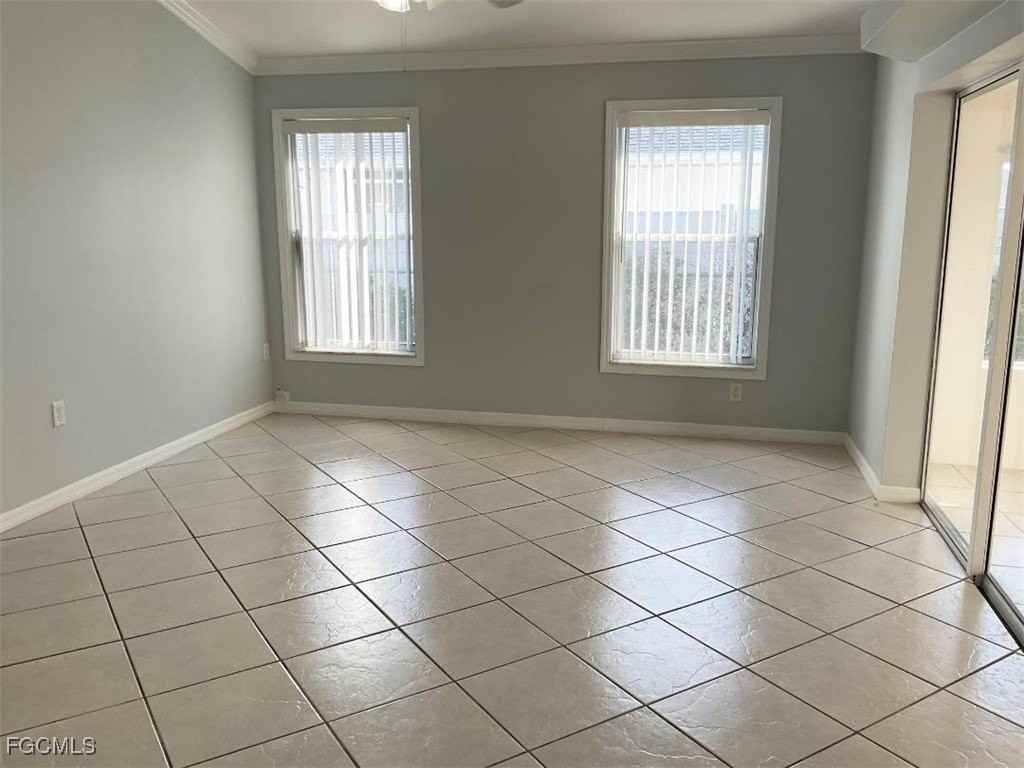 3216 Sw 7th Pl - Photo 5 of 17