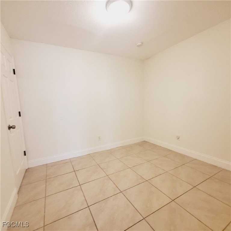 777 Bedford Dr - Photo 7 of 21