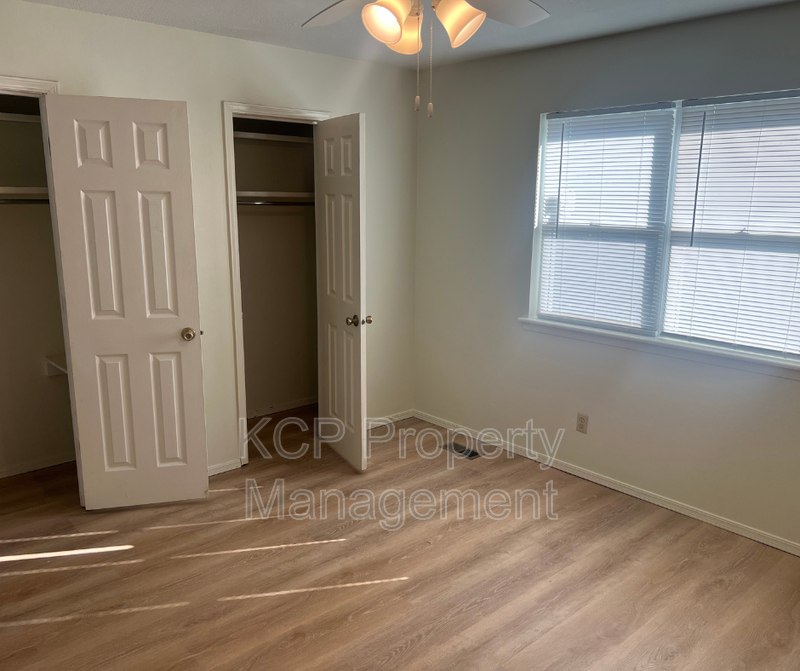 2818 S O St - Photo 7 of 7