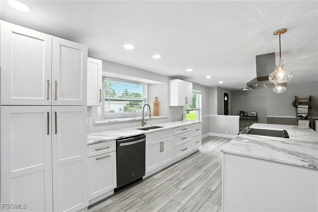 1250 Kasamada Dr - Photo 5 of 41