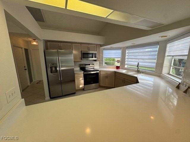 604 Mcgregor Park Cir - Photo 4 of 17