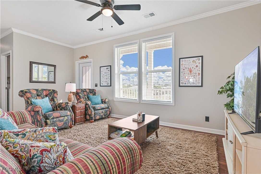 3524 5th Ave - Photo 2 of 26