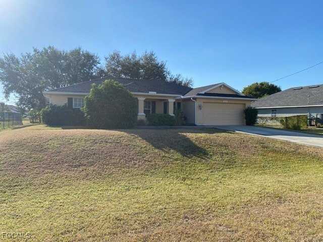 4218 Northeast 20th Court