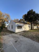 featured image of 1912 North Grove Street