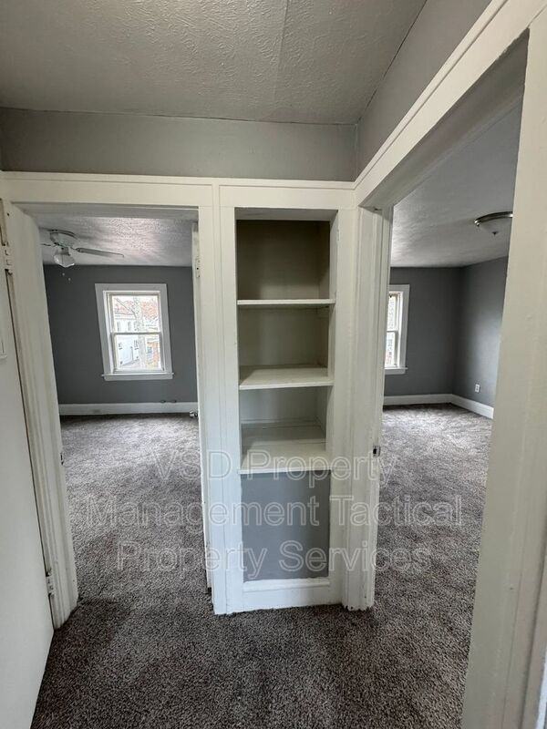 12713 Rexwood Ave - Photo 4 of 29