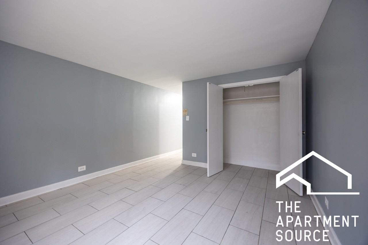 6719 North California Avenue #GS - Photo 7 of 13