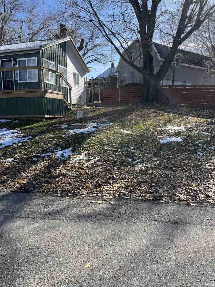 930 W 590 S - Photo 3 of 18