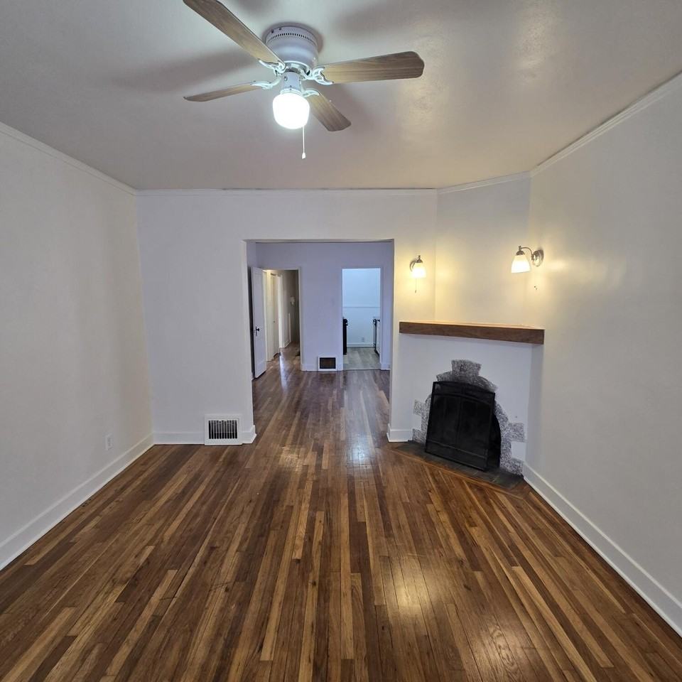 2132 Gold Ave Se - Photo 5 of 25