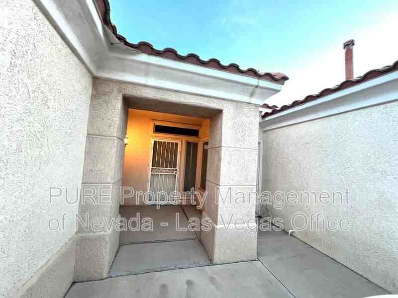 10733 Clarion Ln - Photo 6 of 46