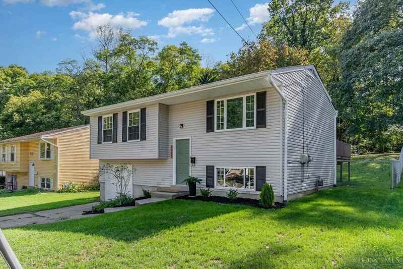 6055 Tridale Ct - Photo 2 of 22