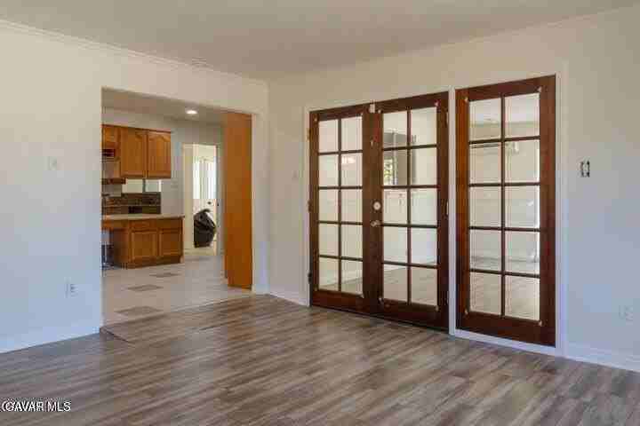 43834 Gadsden Ave - Photo 4 of 24