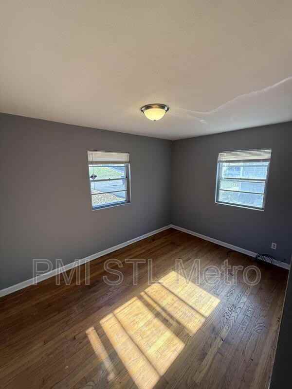 705 Beardsley Court - Photo 5 of 9