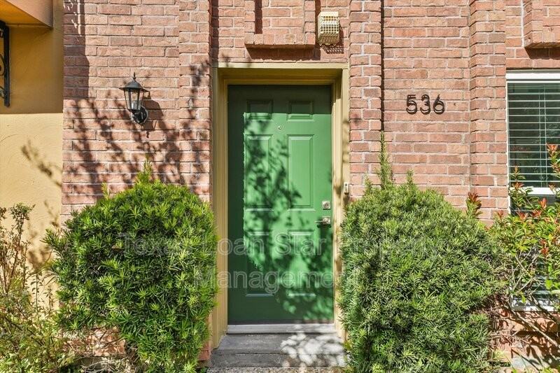 11515 Burdine St #536 - Photo 2 of 28