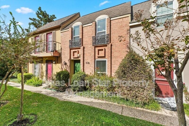 11515 Burdine St #536 - Photo 3 of 28