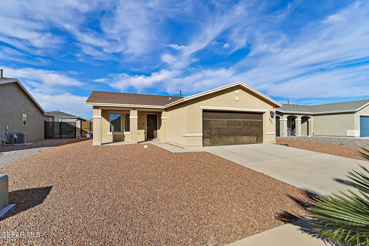 14321 Paraiso Dr - Photo 3 of 25