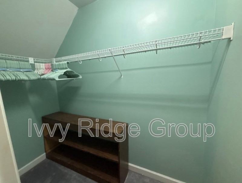 16020 Virginia Lee Ct - Photo 4 of 8