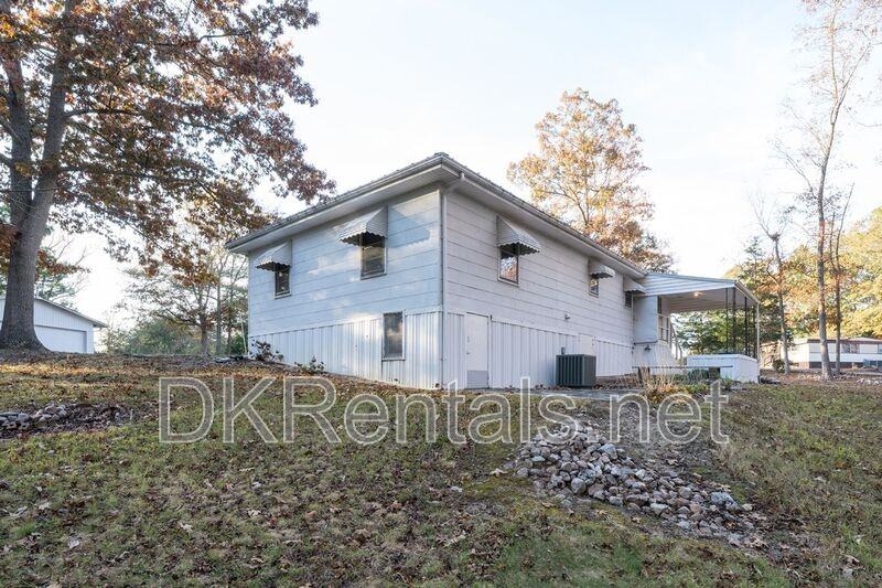 6822 Wallis Rd - Photo 6 of 24