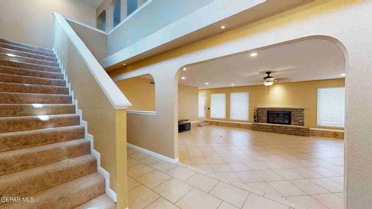 801 Clara Vista Lane - Photo 2 of 50