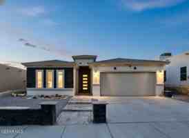 featured image of 12622 Amesbury Avenue